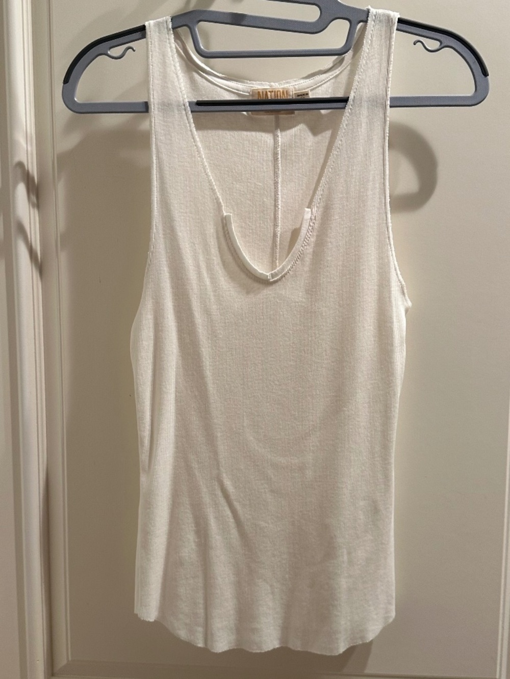 NATION WHITE RIBBED TANK — SIZE MEDIUM
